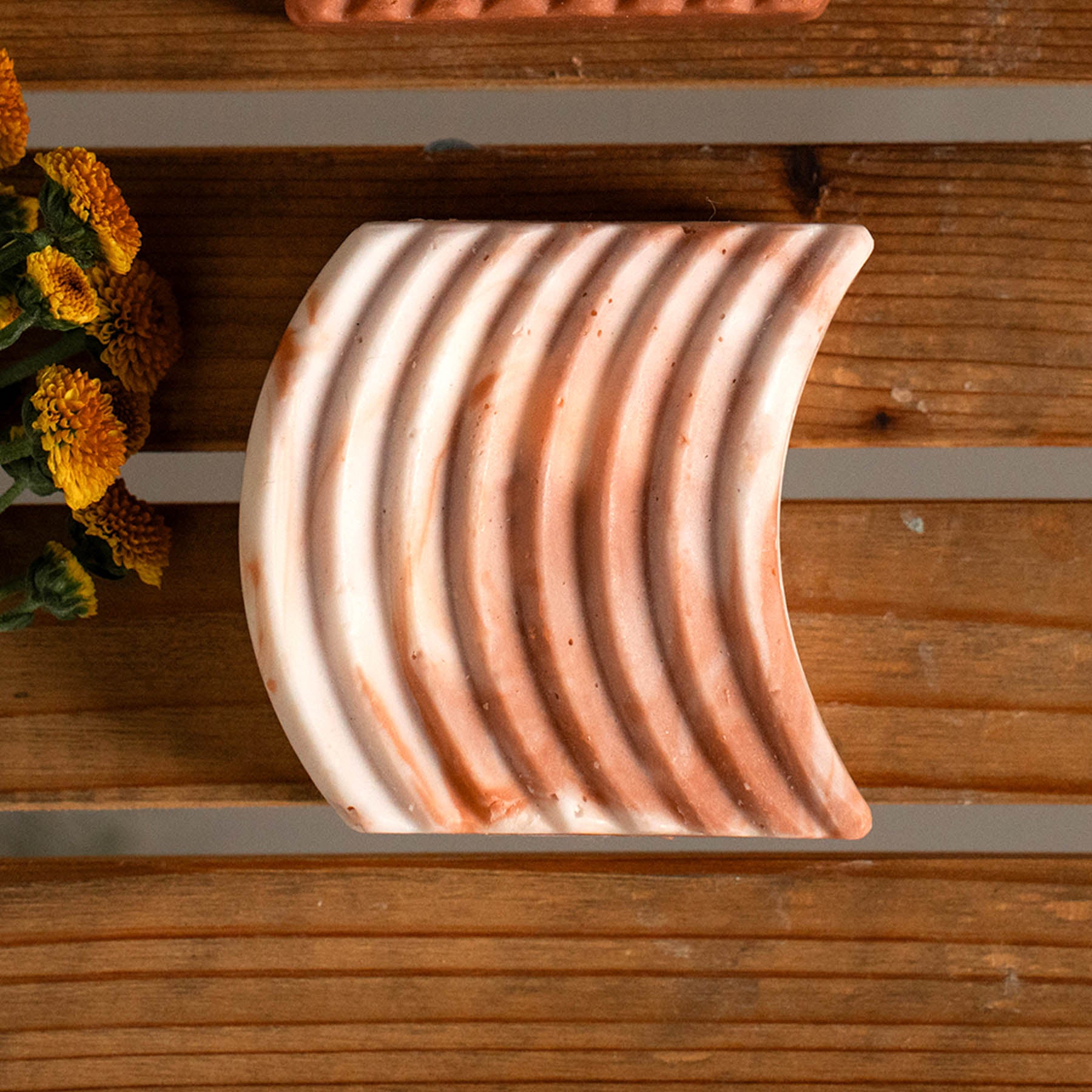 Curl Define + Moisture Conditioner